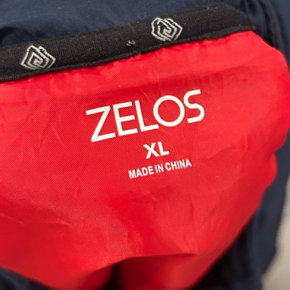 ZELOS Navy Quilted Zip-Up Vest Red Lining Size XL - Picture 3 of 12